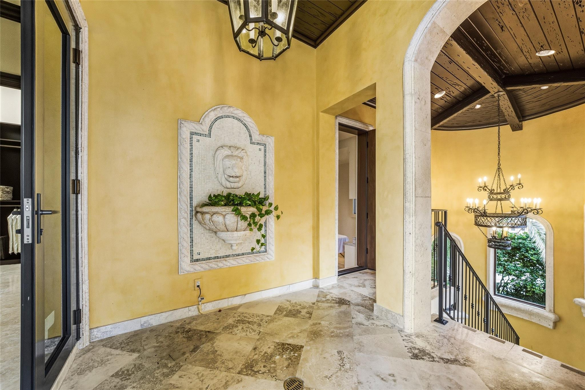 1 Isla Bahia Drive