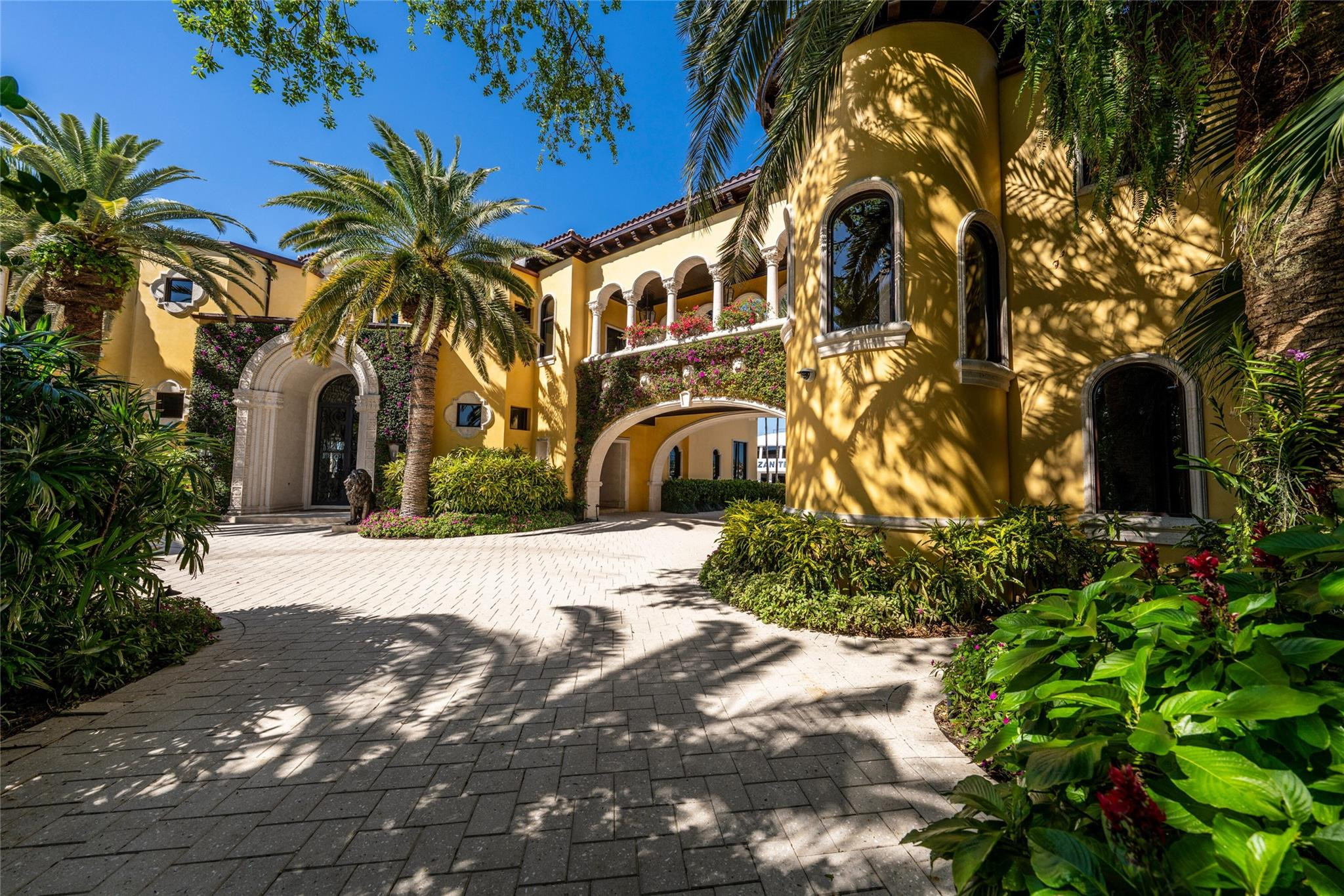1 Isla Bahia Drive