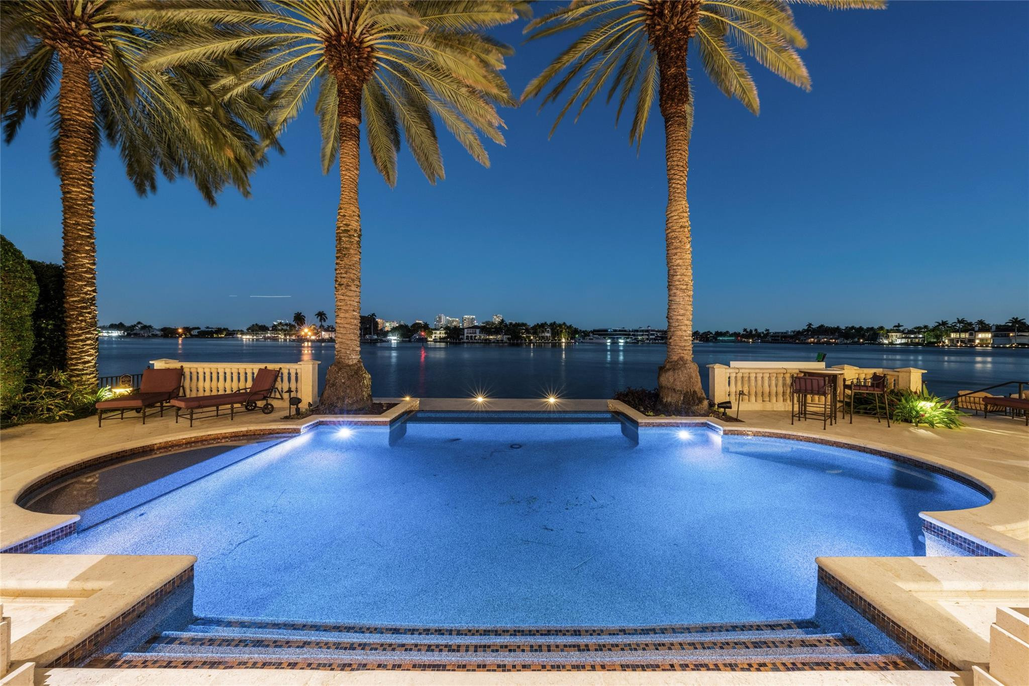 1 Isla Bahia Drive