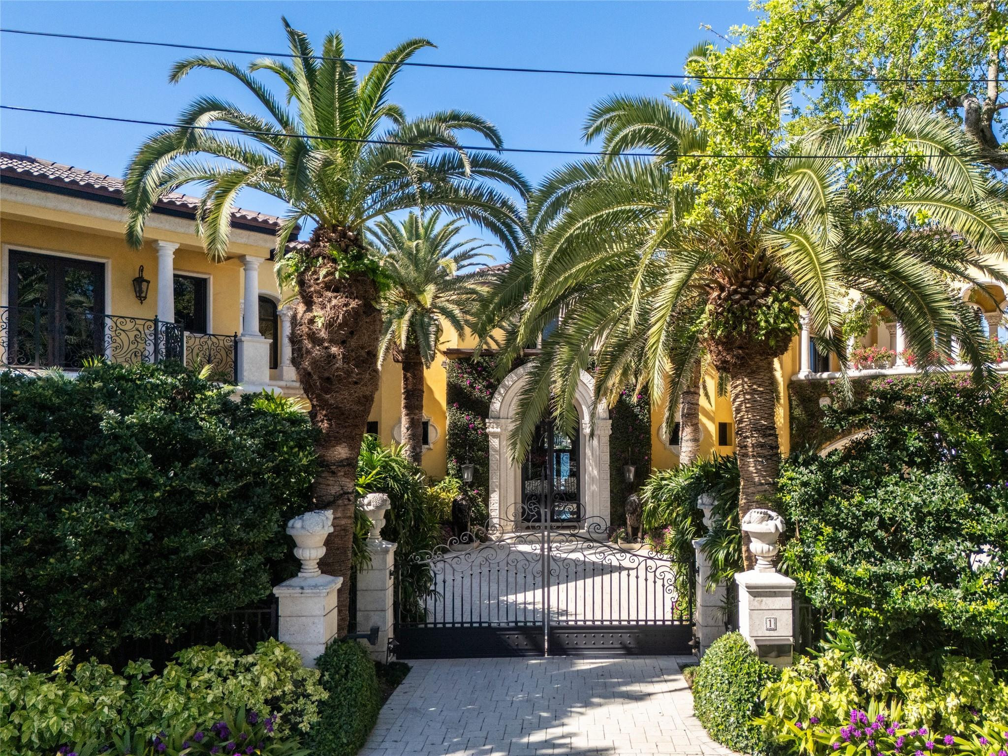 1 Isla Bahia Drive