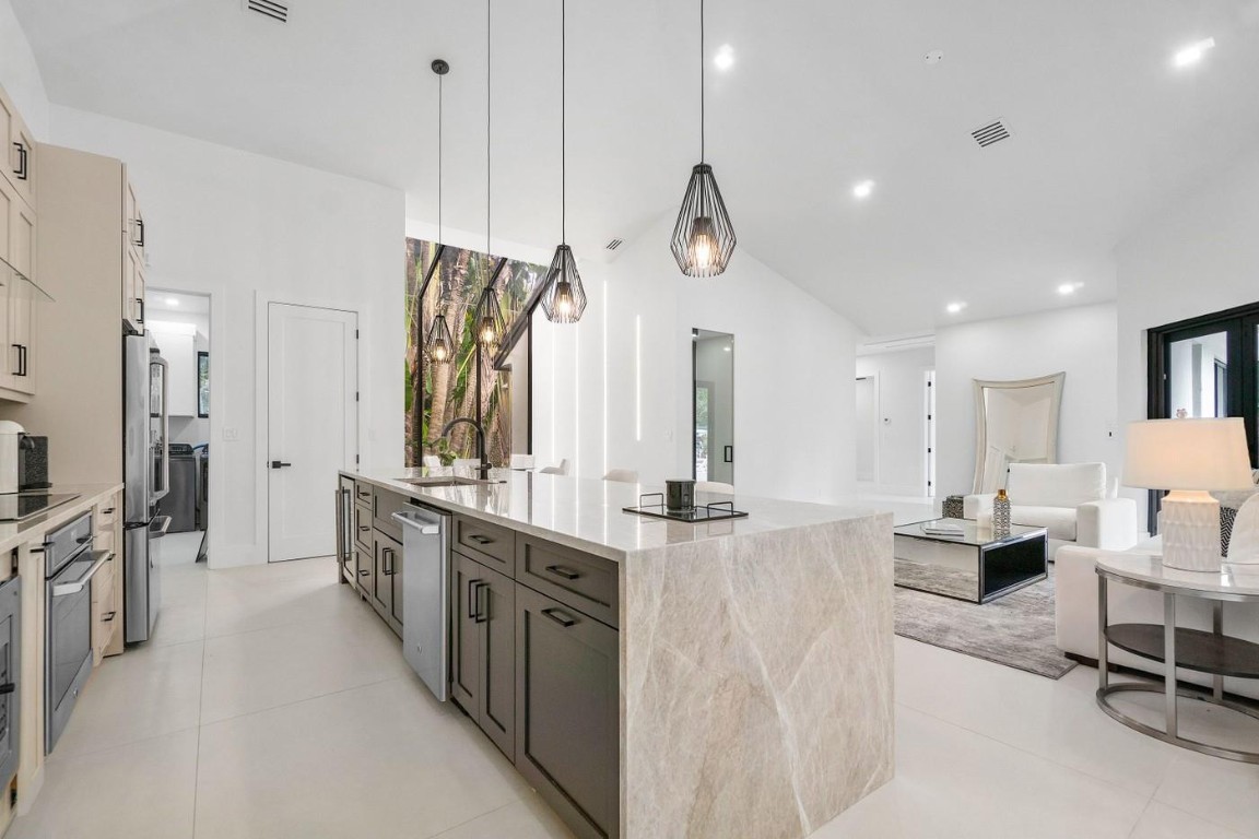 12540 Oak Arbor Lane