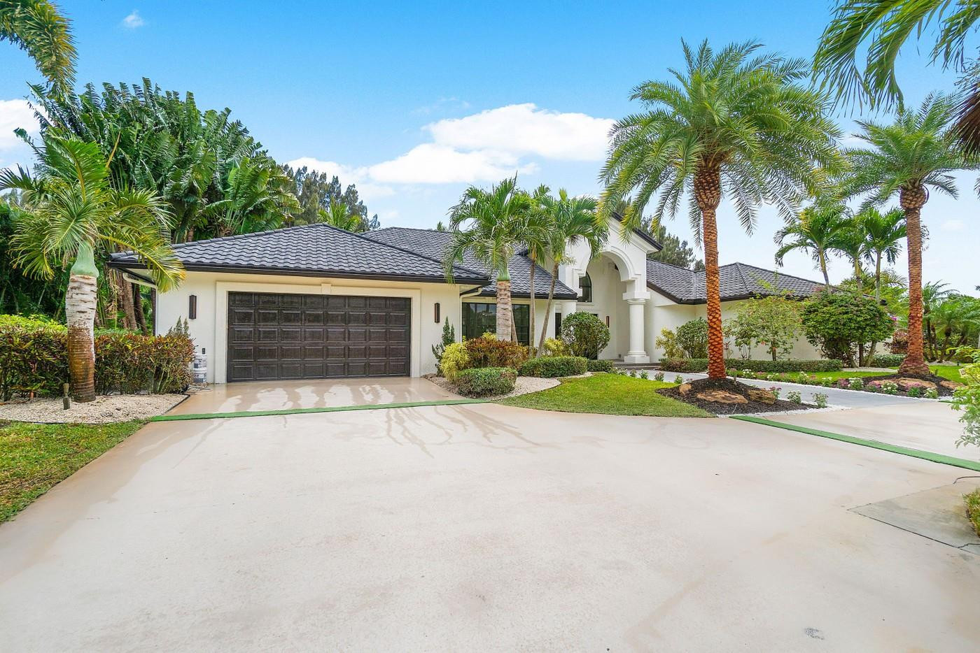 12540 Oak Arbor Lane