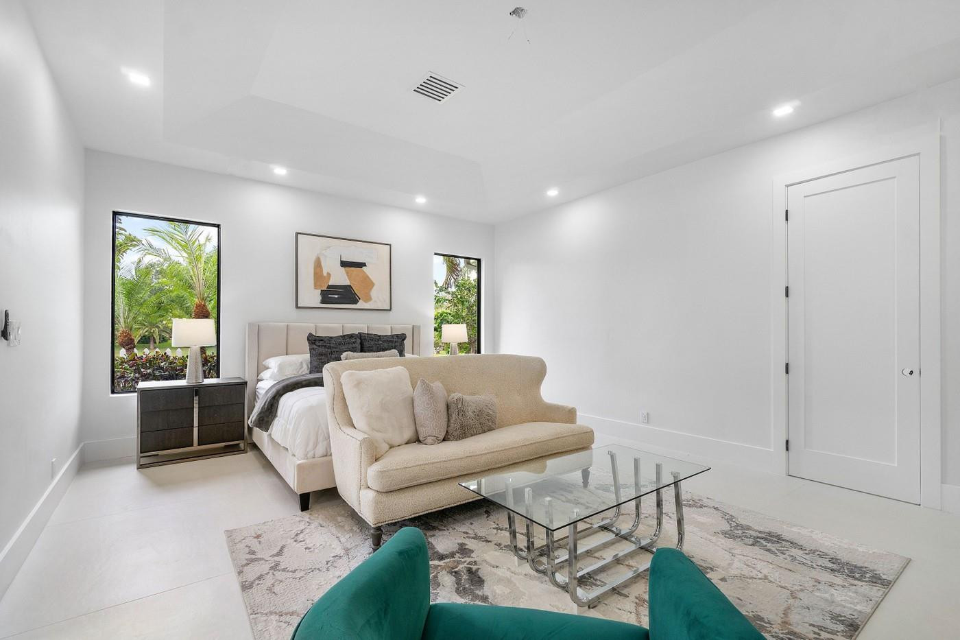 12540 Oak Arbor Lane