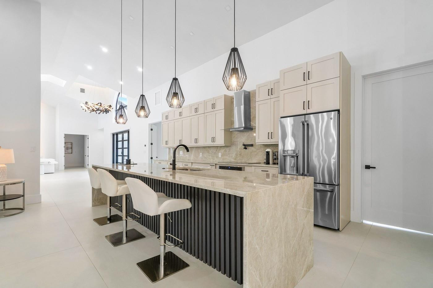 12540 Oak Arbor Lane