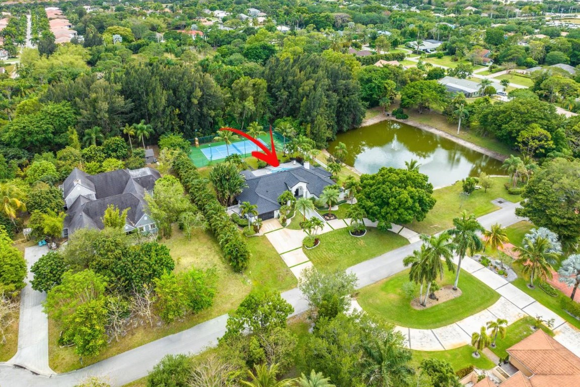 12540 Oak Arbor Lane