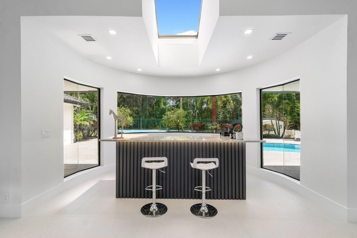 12540 Oak Arbor Lane