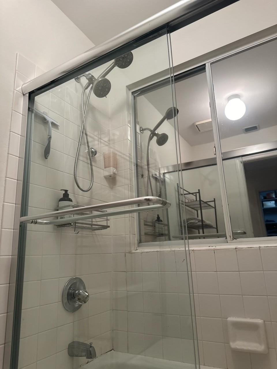 2000 Riverside Pl 3
