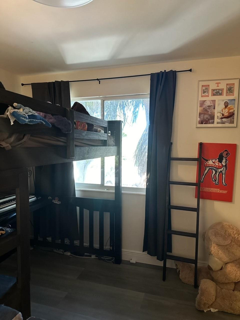2000 Riverside Pl 3