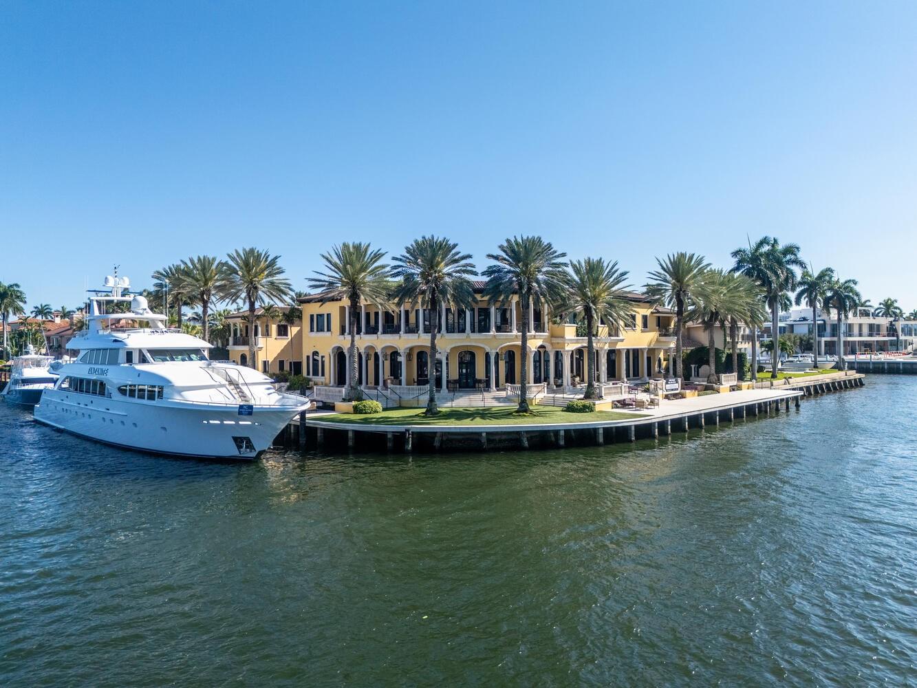 1 Isla Bahia Dr