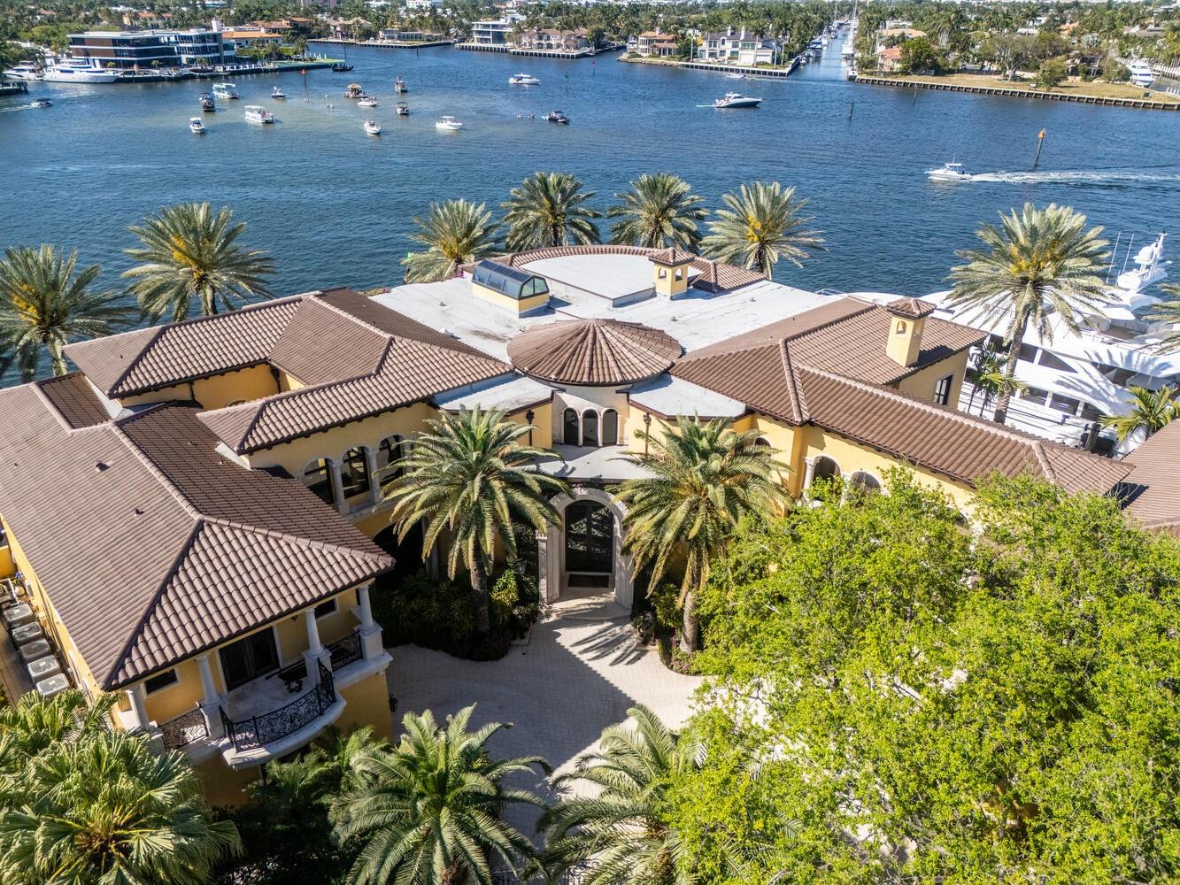 1 Isla Bahia Dr