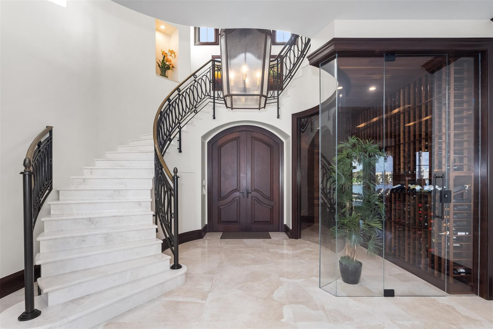 632 2nd Key Drive