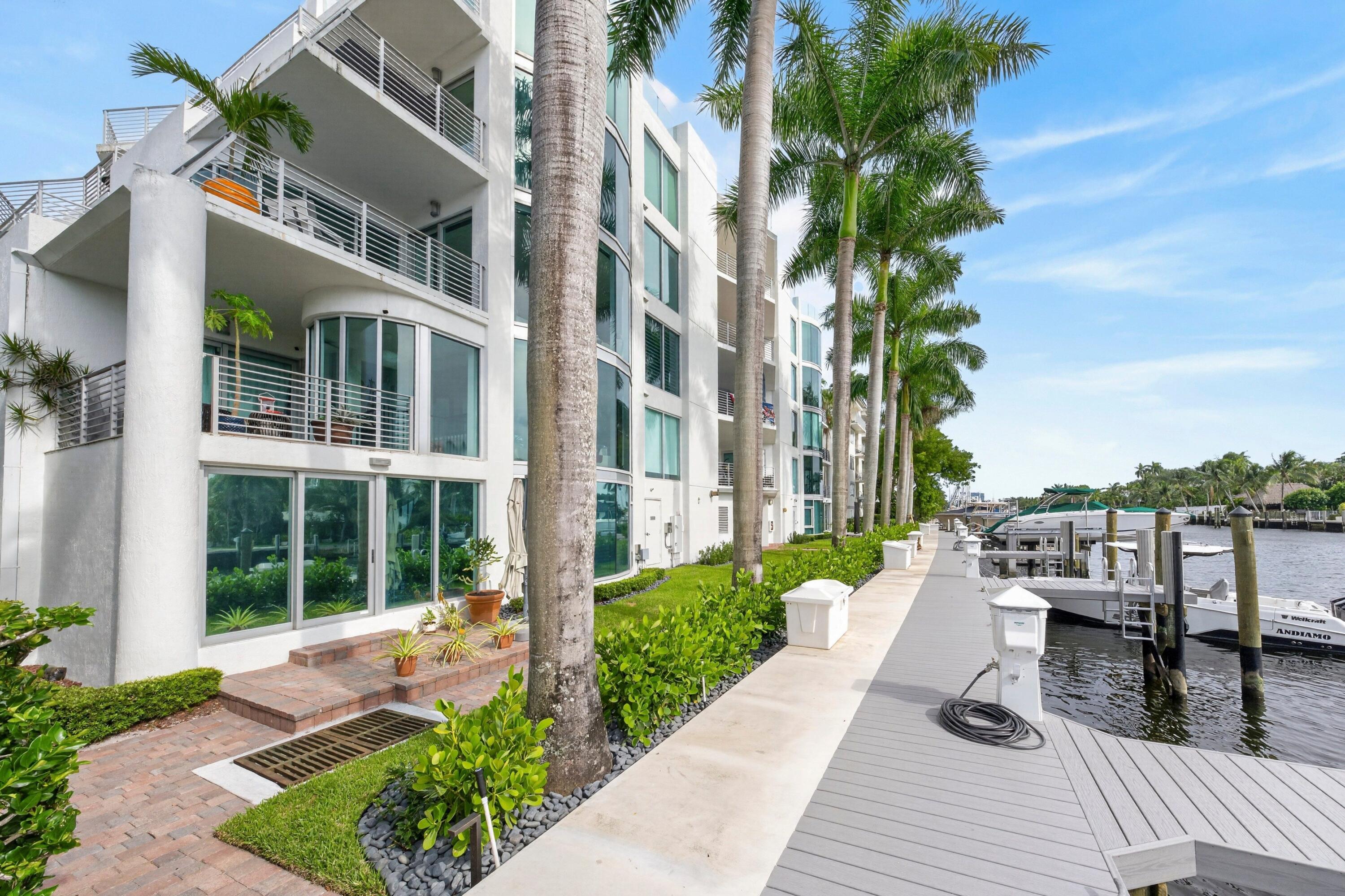 301 Hendricks Isle, PH10