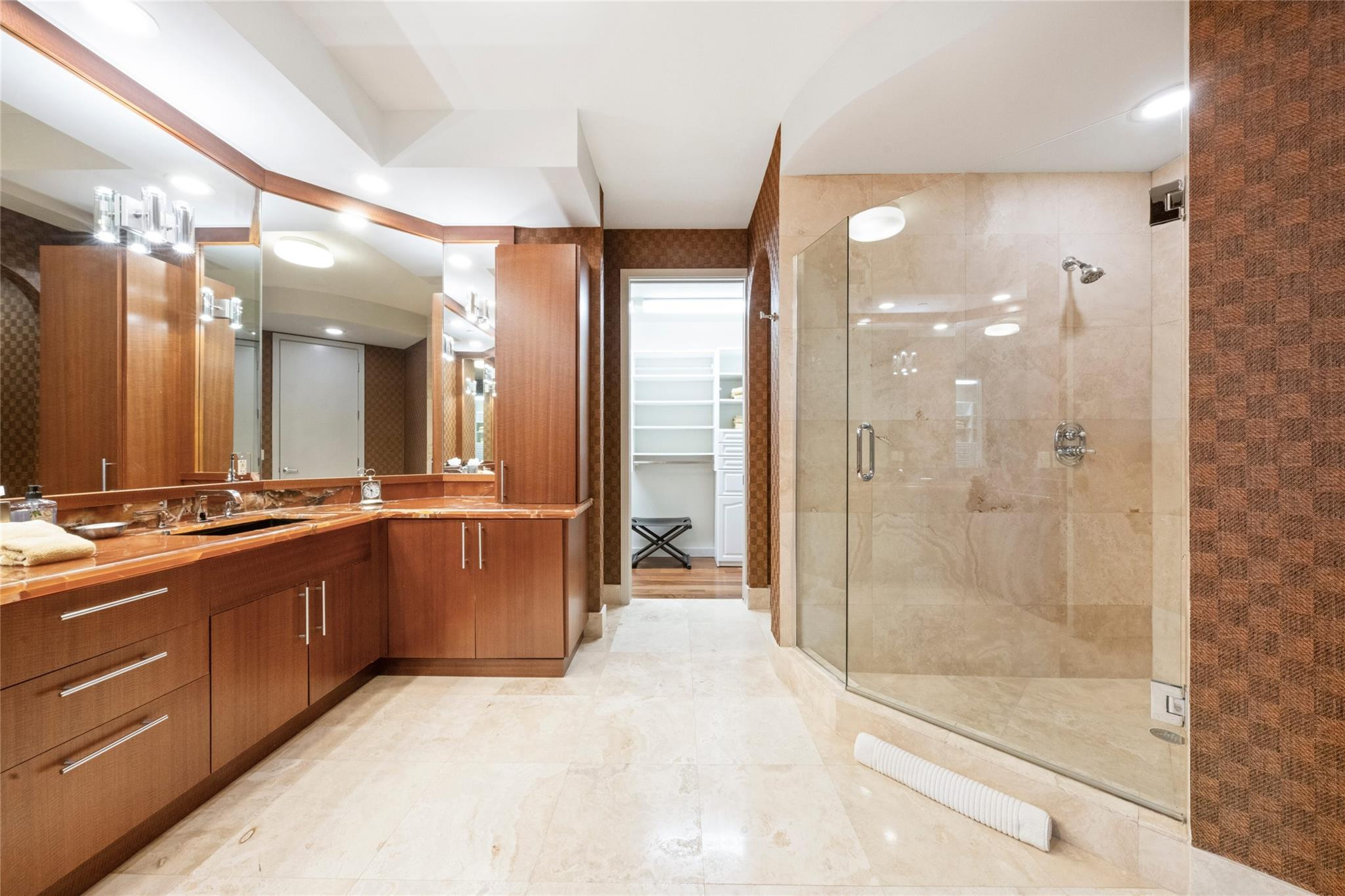 301 Hendricks Isle, PH10