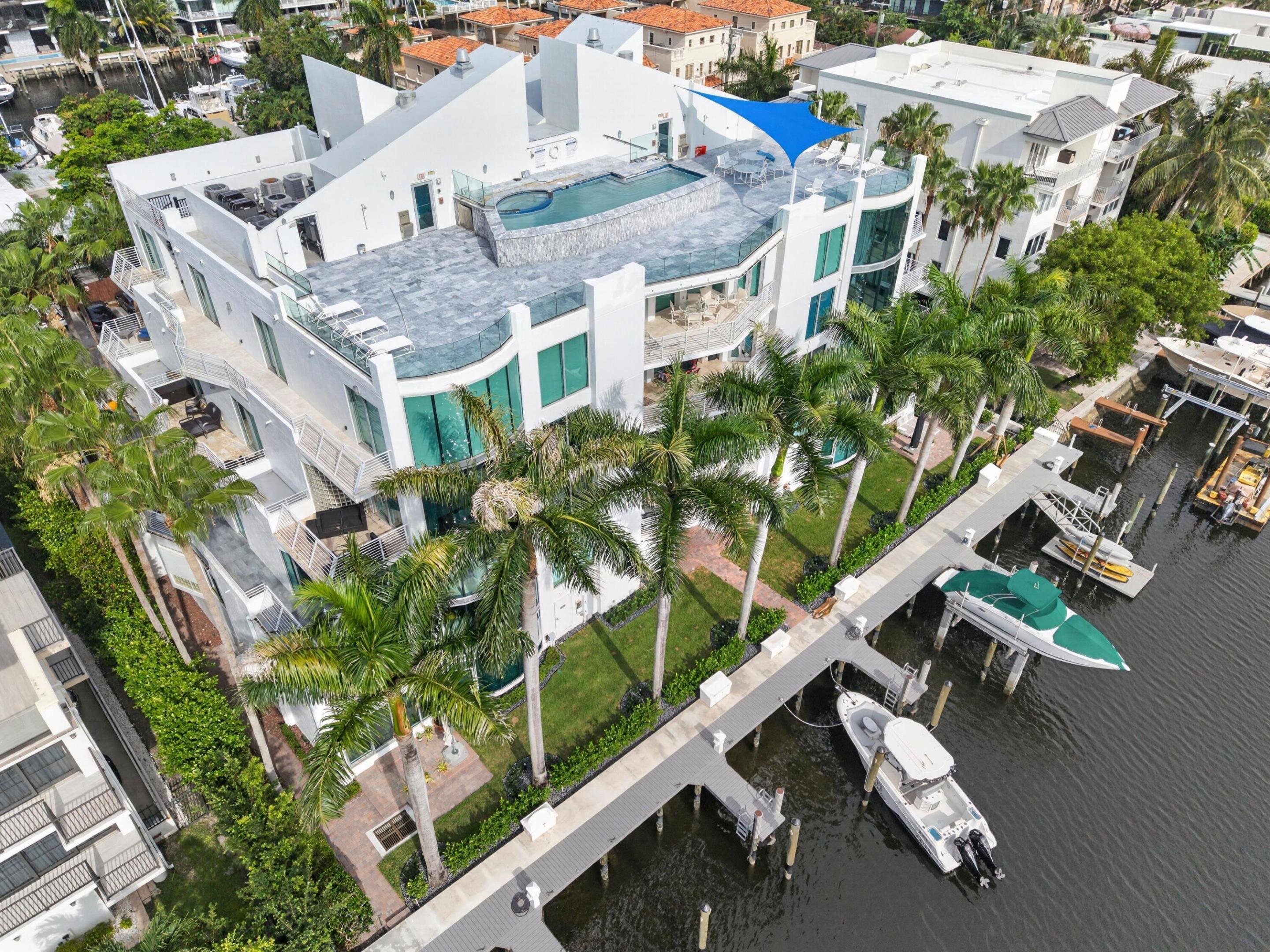 301 Hendricks Isle, PH10