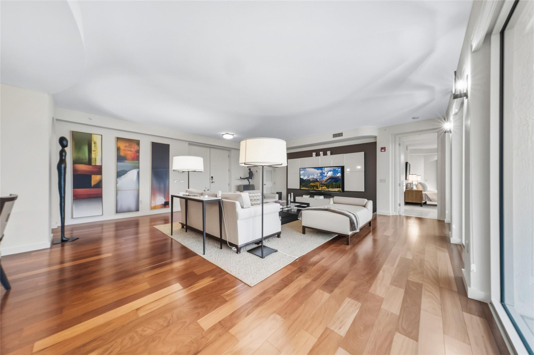 301 Hendricks Isle, PH10