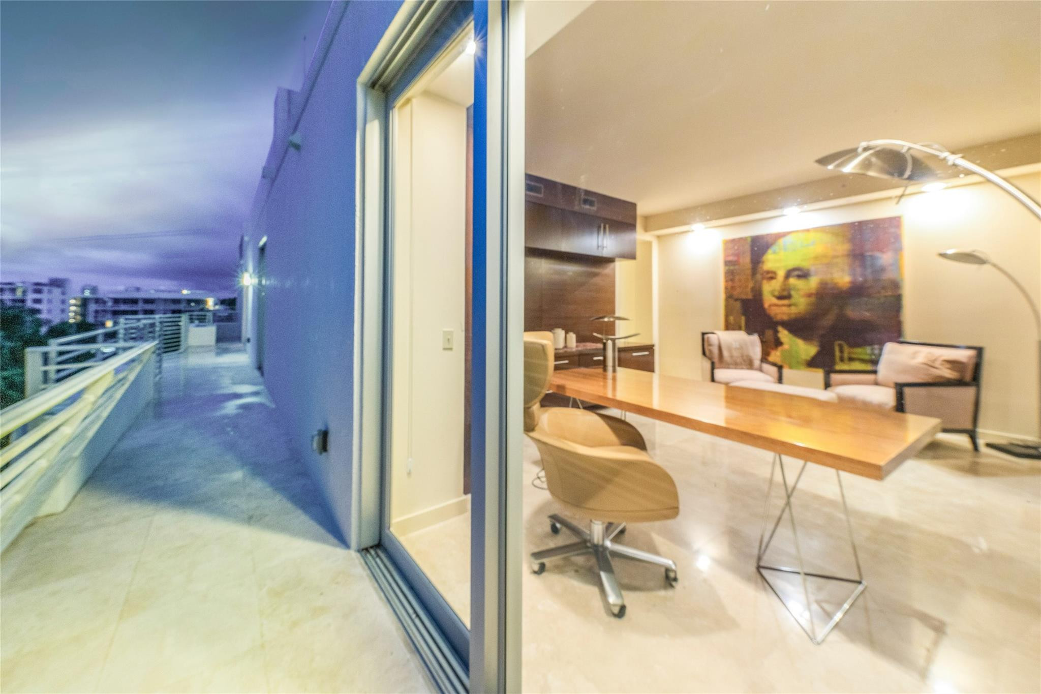 301 Hendricks Isle, PH10