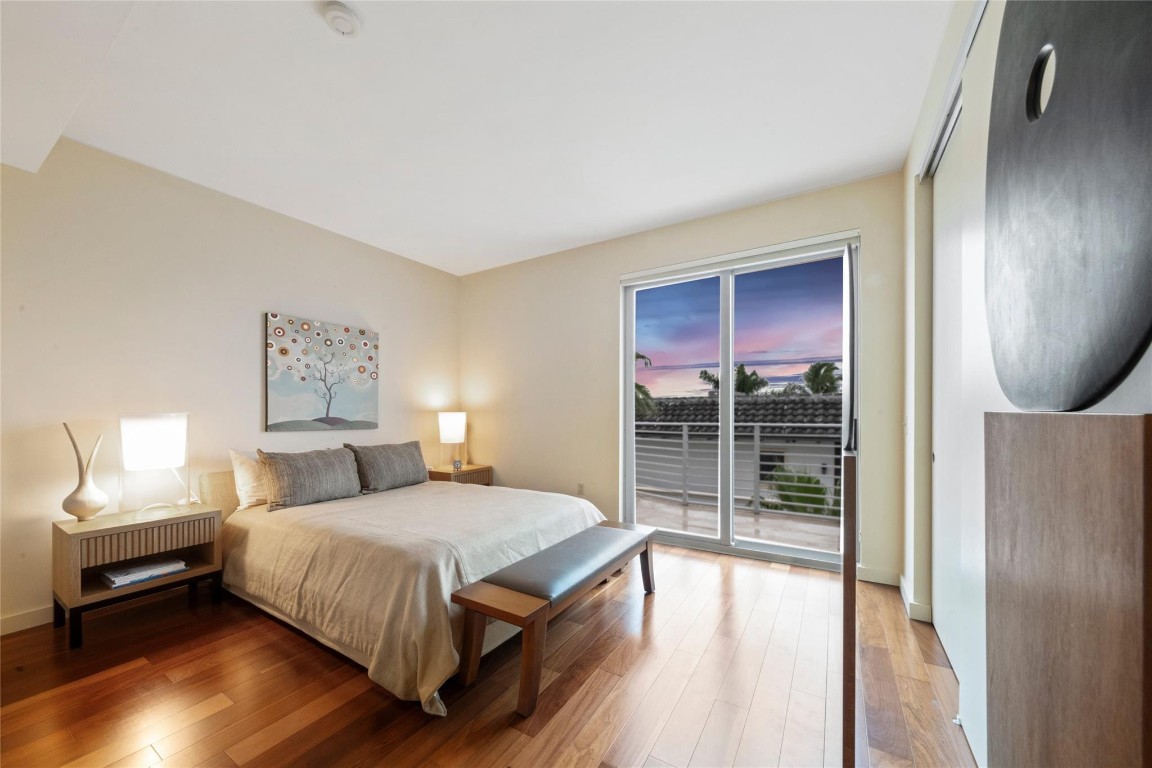 301 Hendricks Isle, PH10