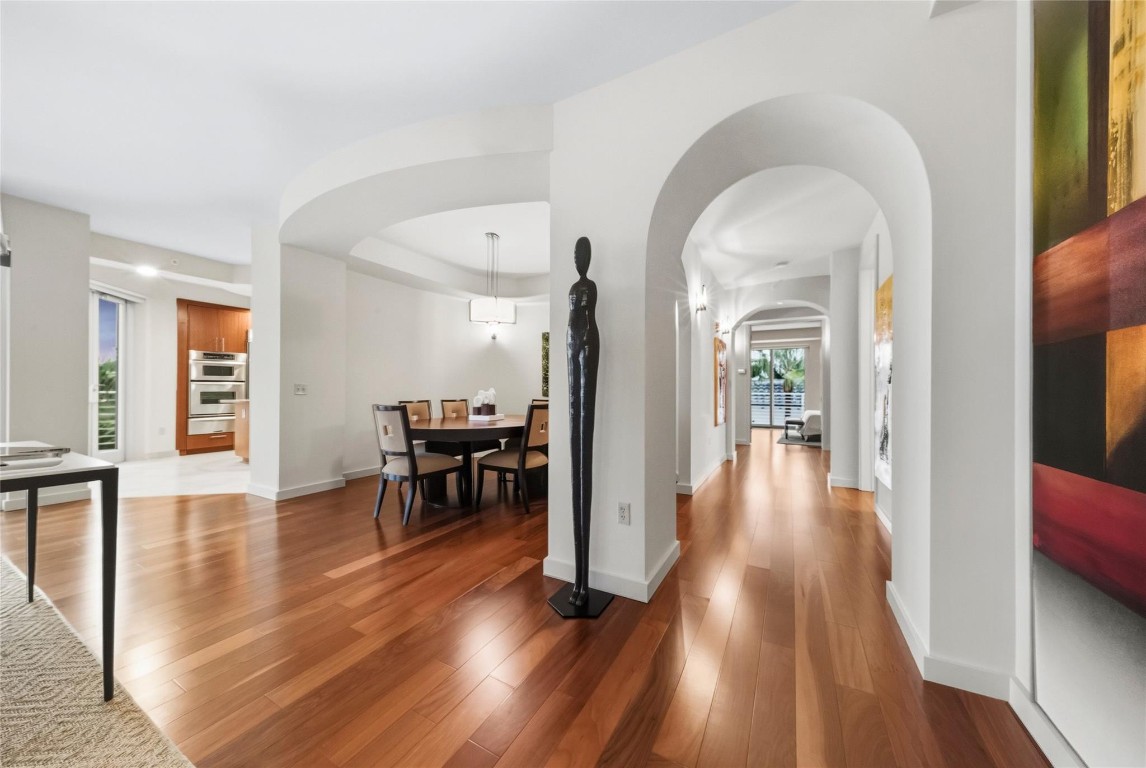 301 Hendricks Isle, PH10