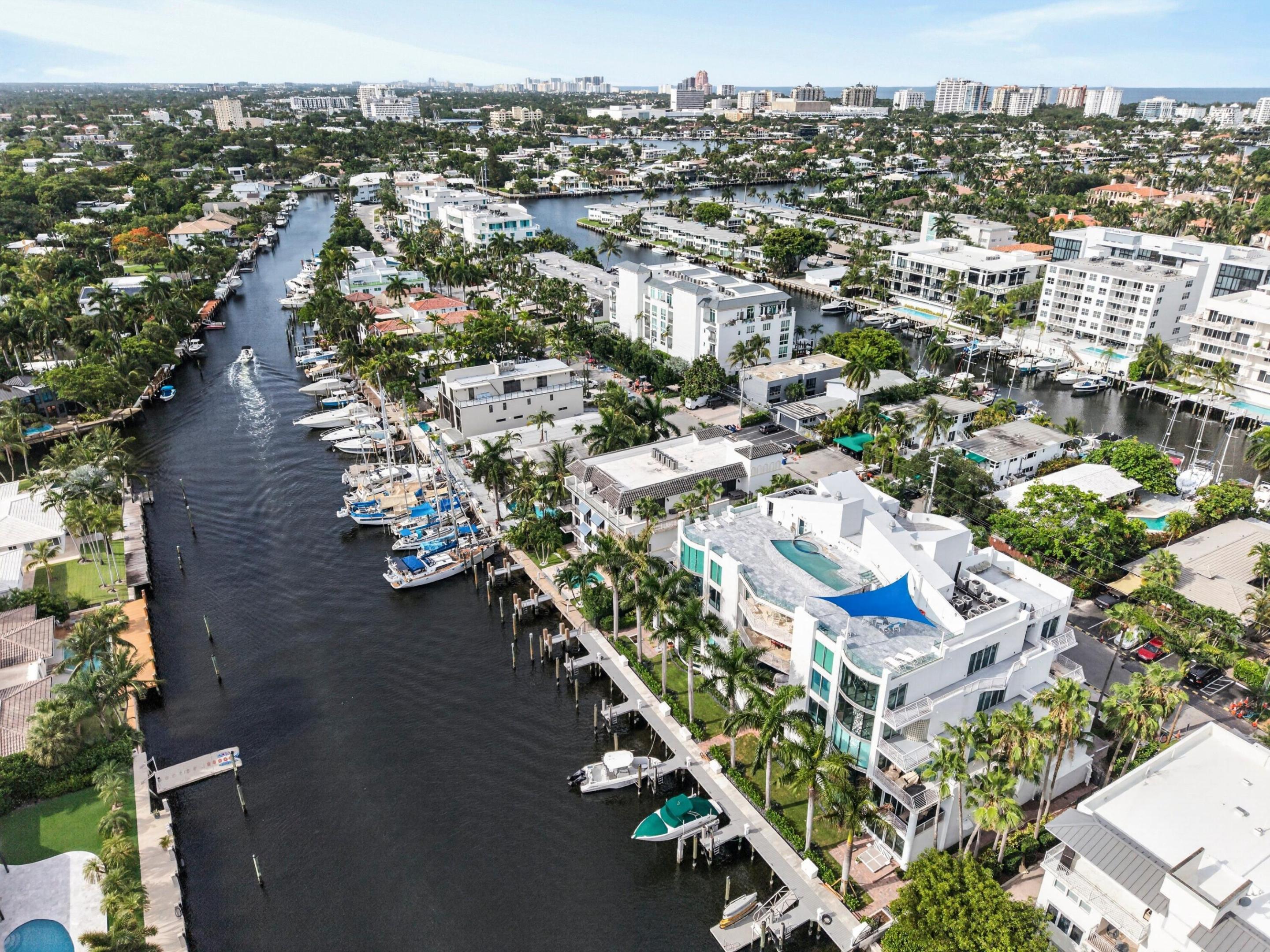 301 Hendricks Isle, PH10