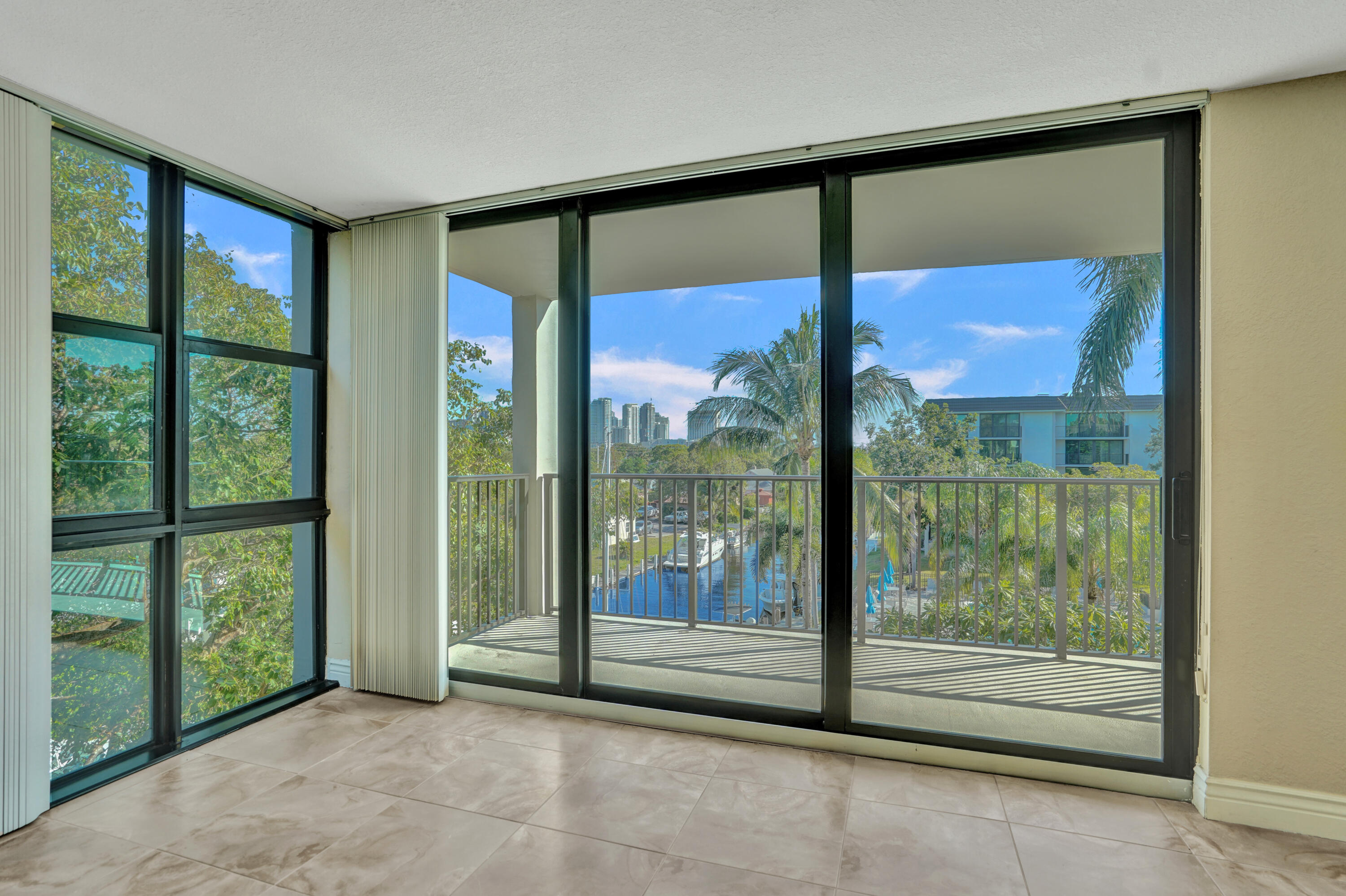 1201 River Reach Drive 404