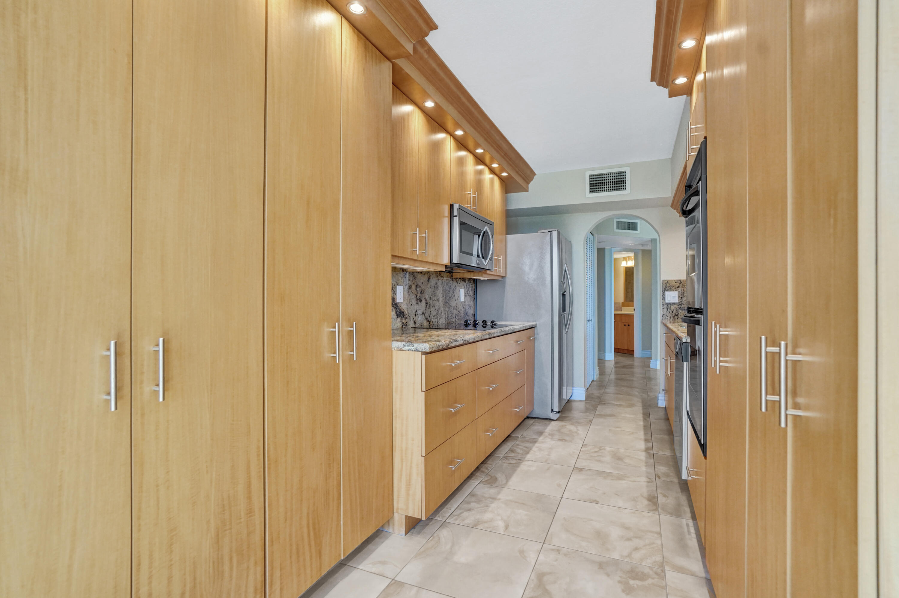 1201 River Reach Drive 404
