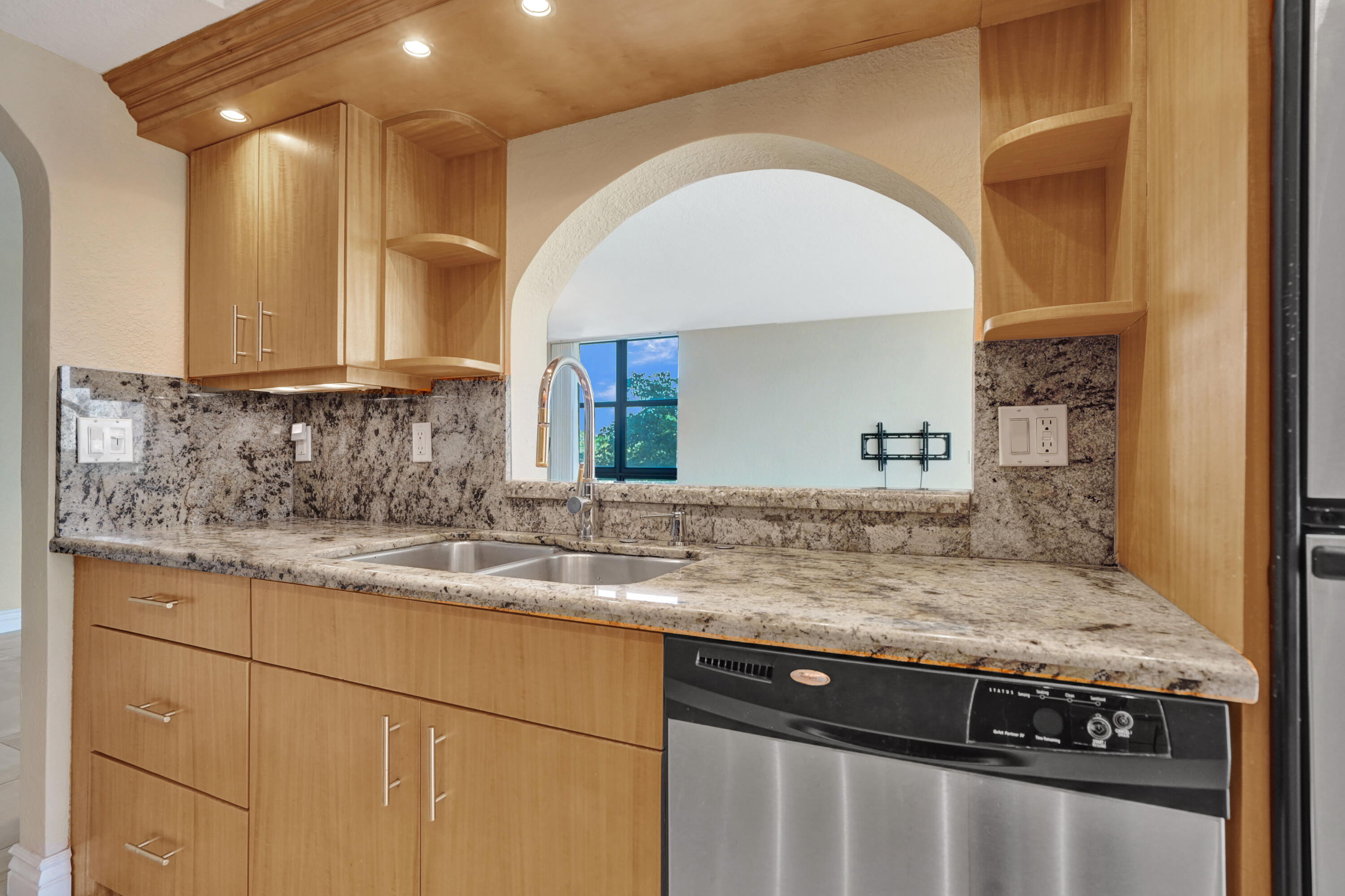 1201 River Reach Drive 404
