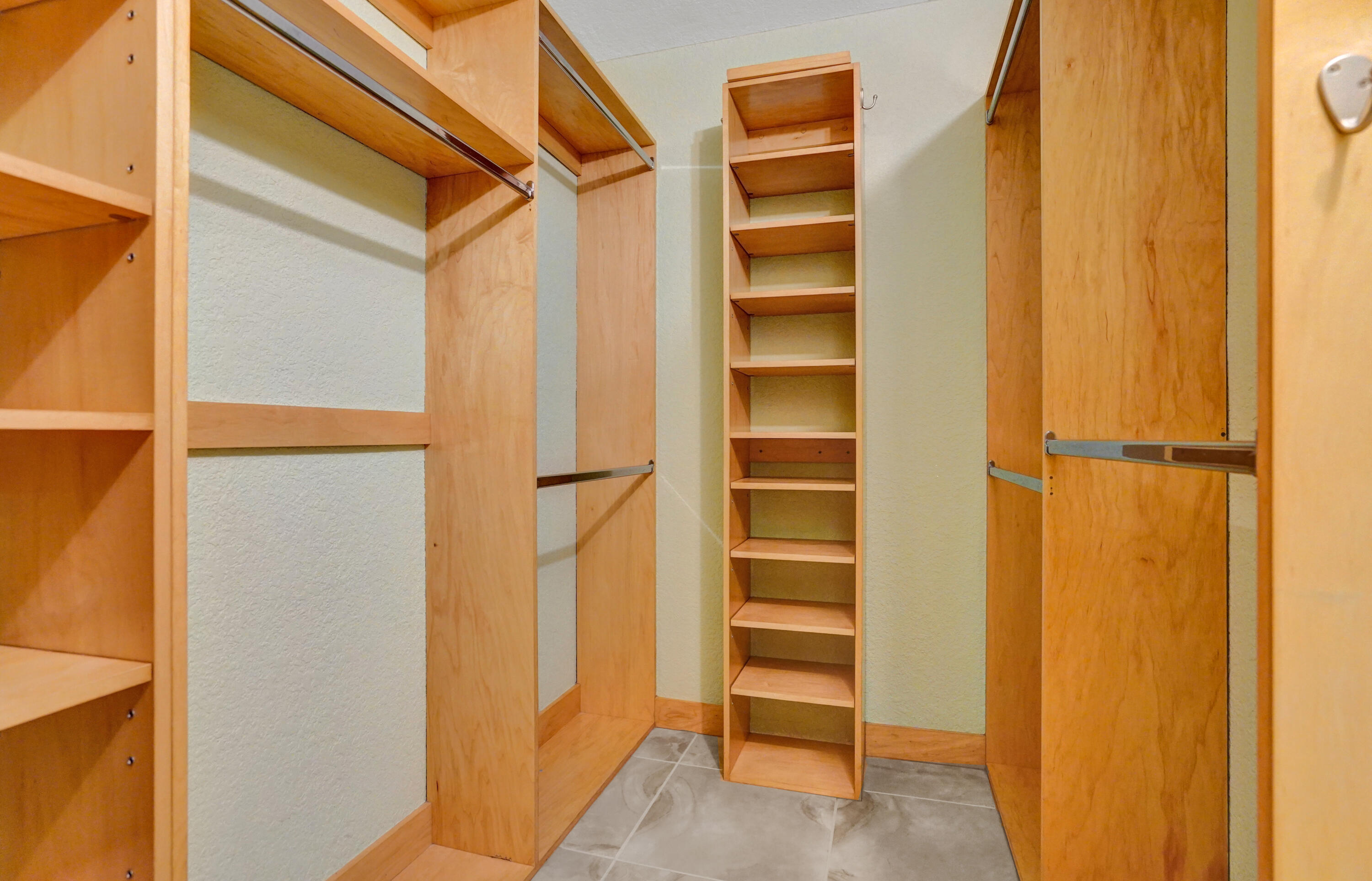 1201 River Reach Drive 404