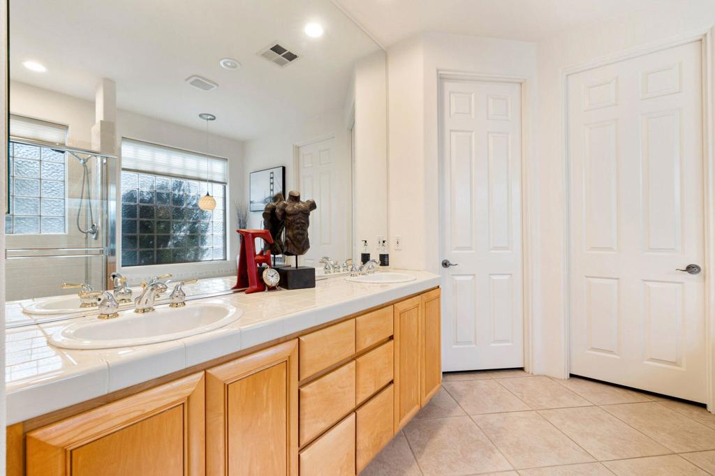 78935 Breckenridge Drive