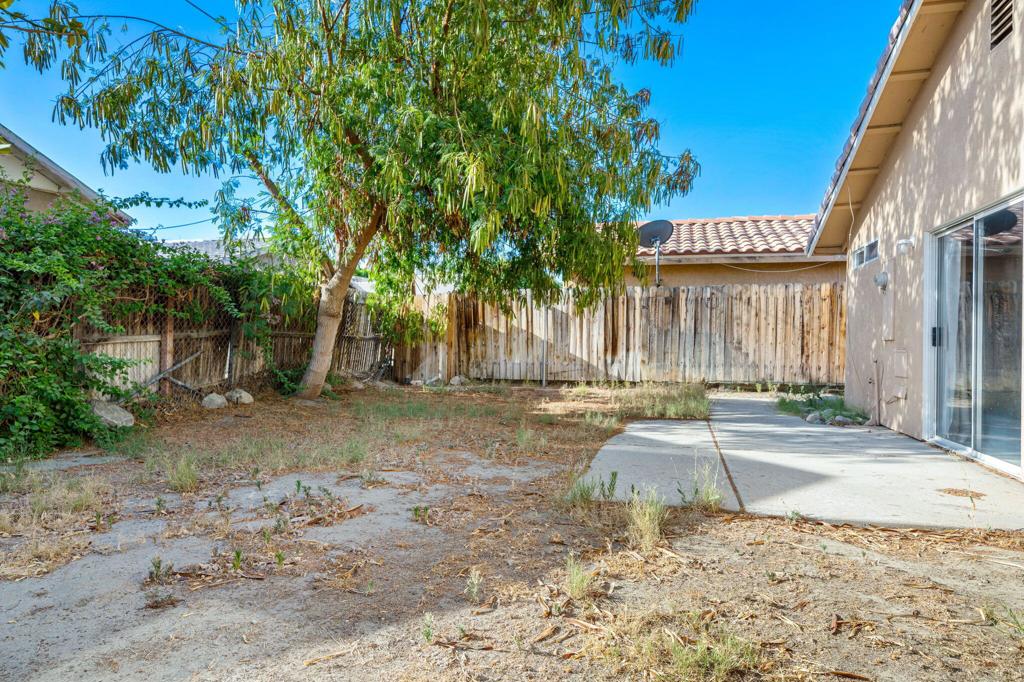 51430 Avenida Carranza