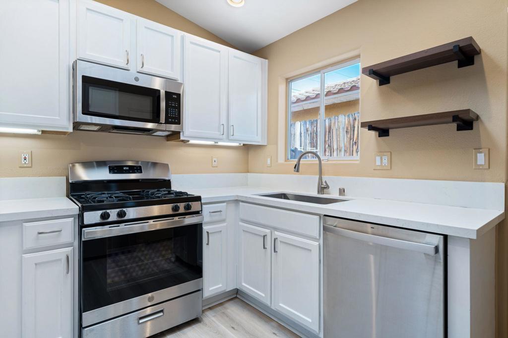 51430 Avenida Carranza