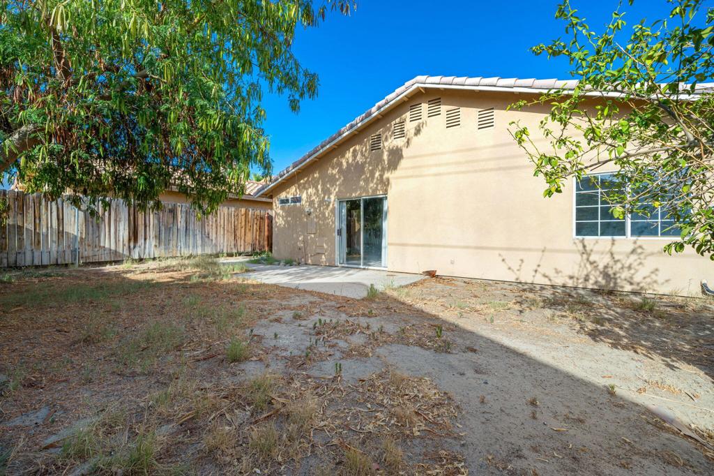 51430 Avenida Carranza