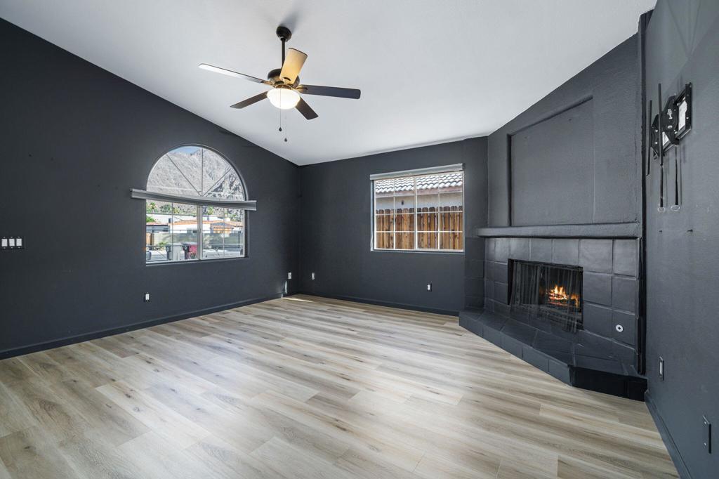 51430 Avenida Carranza