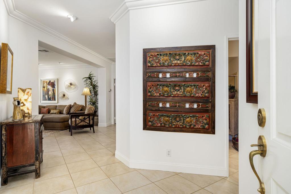 48611 Vista Tierra