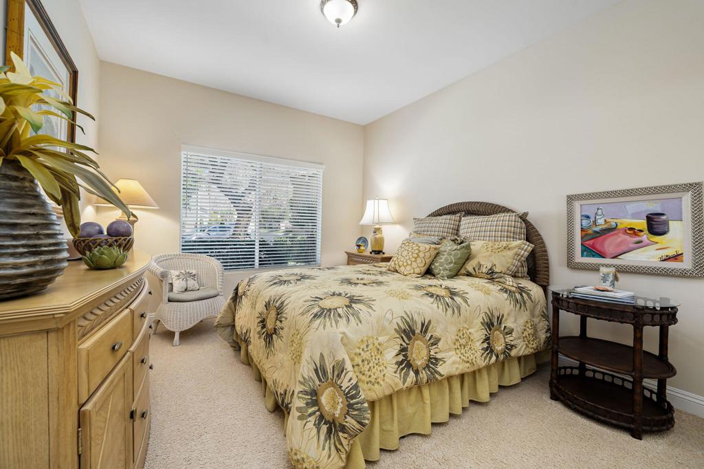 48611 Vista Tierra
