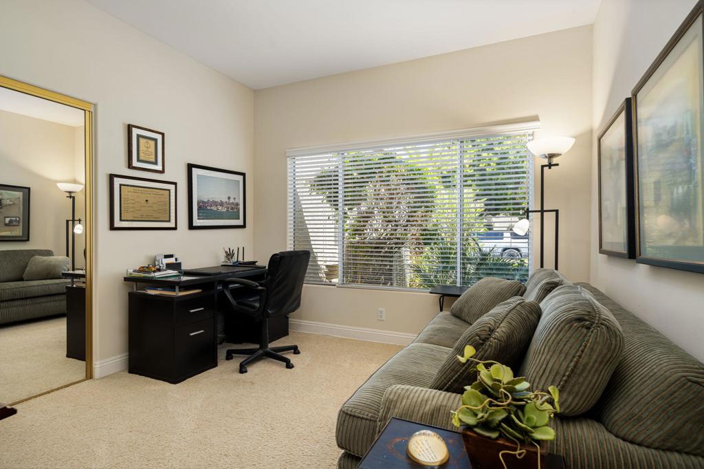 48611 Vista Tierra