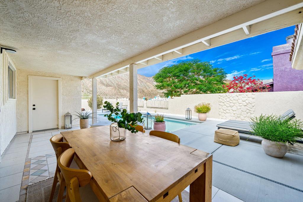 53680 Avenida Montezuma