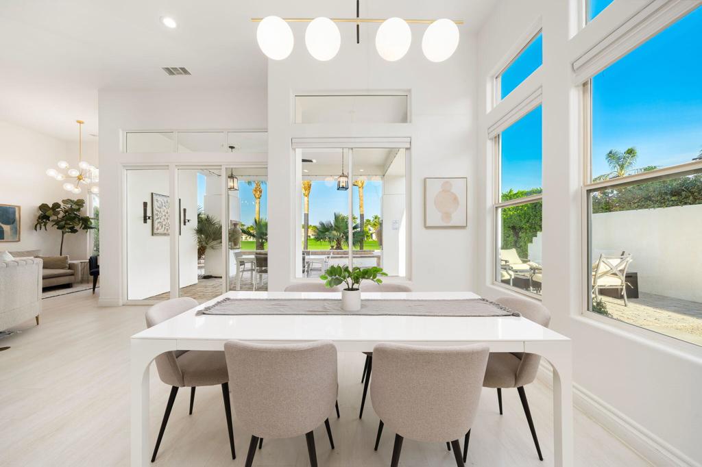 50520 Los Verdes Way