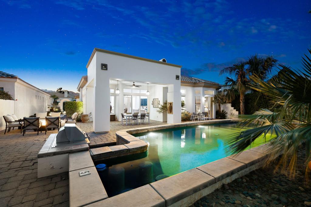 50520 Los Verdes Way