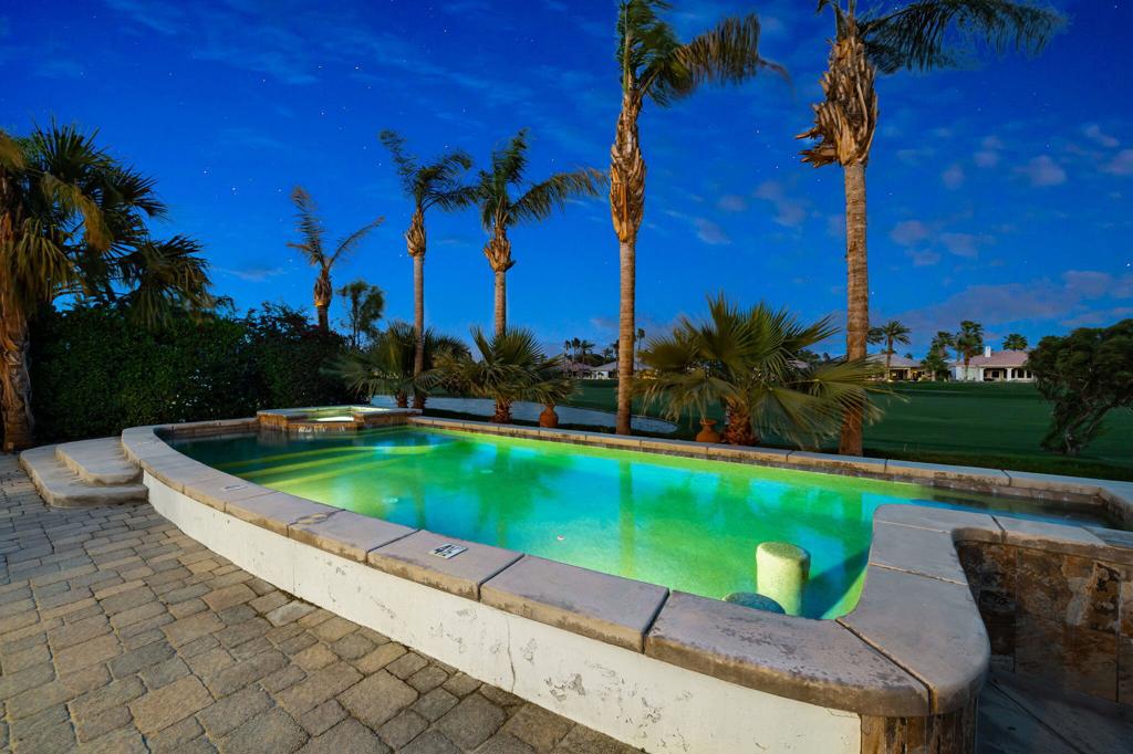 50520 Los Verdes Way