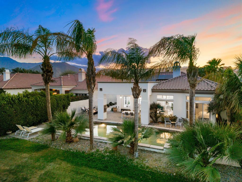 50520 Los Verdes Way