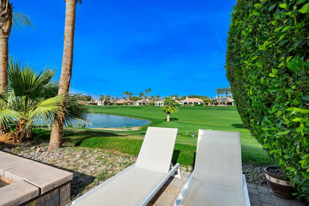 50520 Los Verdes Way