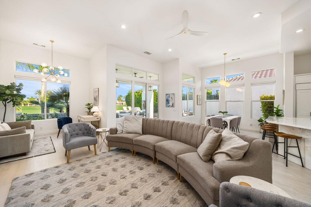 50520 Los Verdes Way