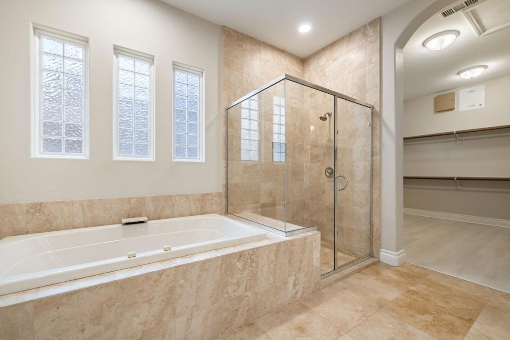 50520 Los Verdes Way