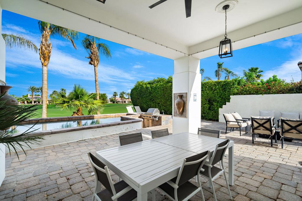 50520 Los Verdes Way