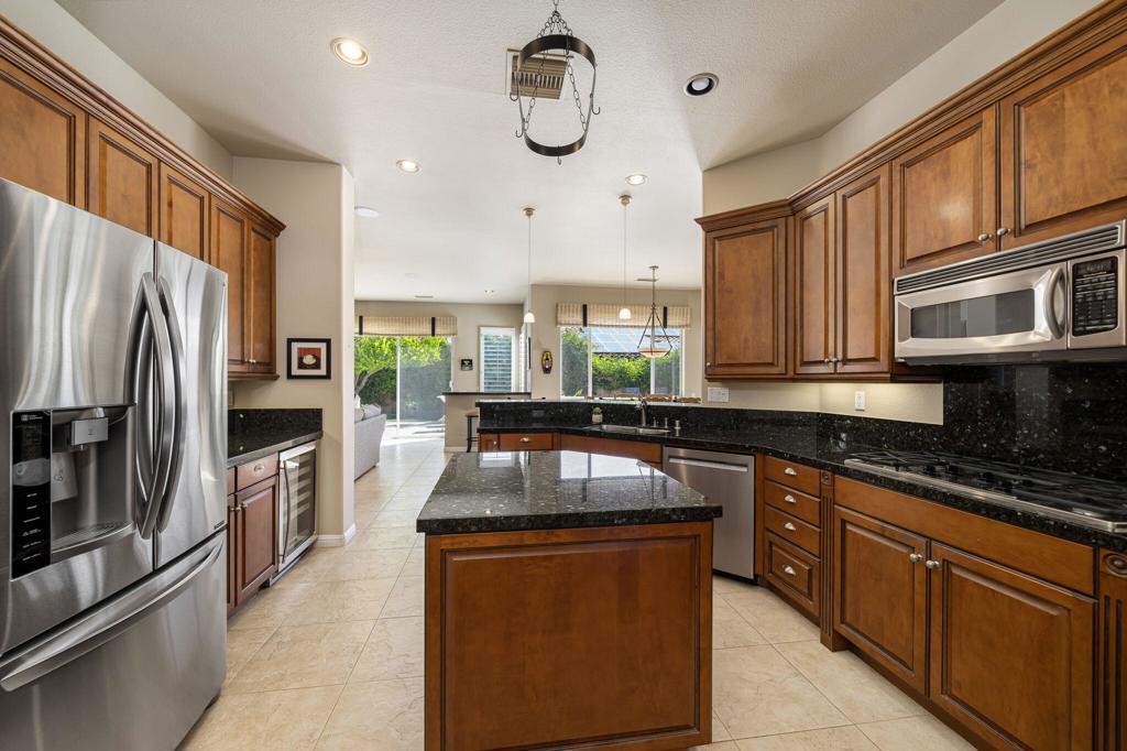 4 Hillcrest Drive
