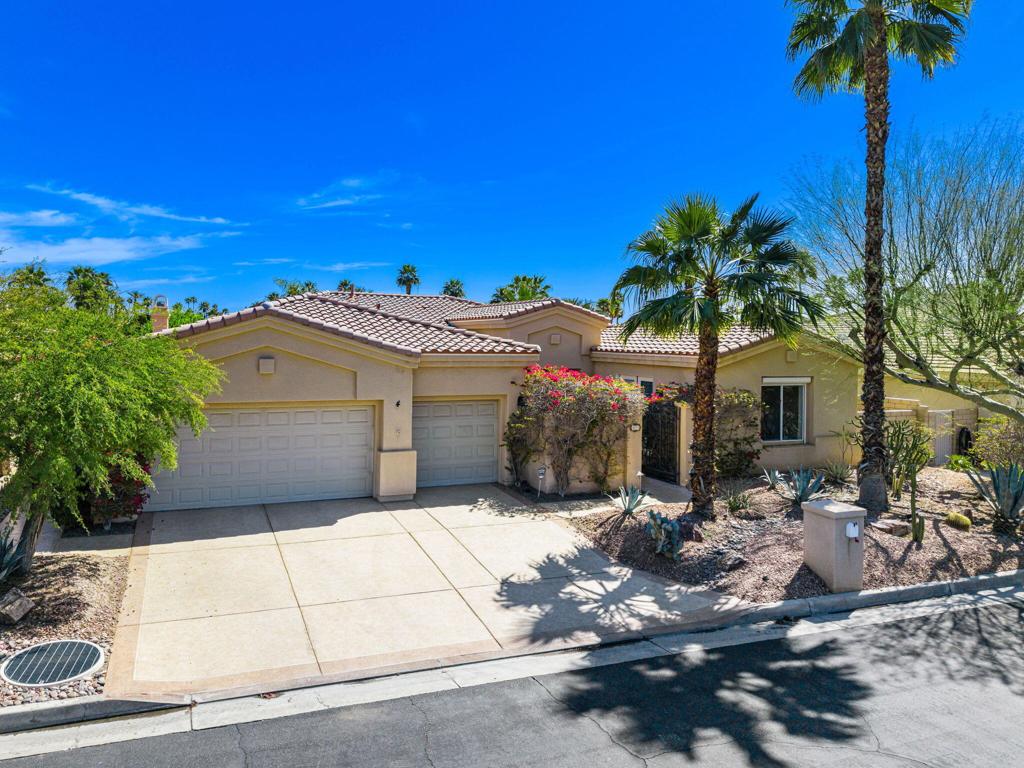 4 Hillcrest Drive