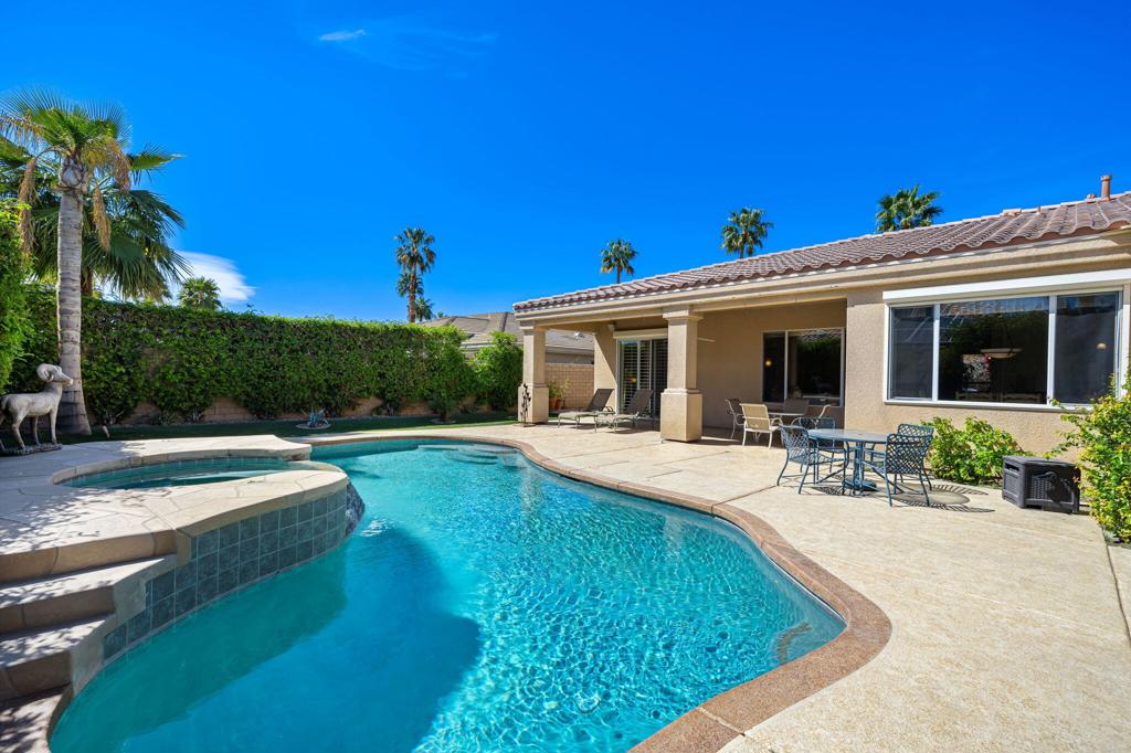 4 Hillcrest Drive