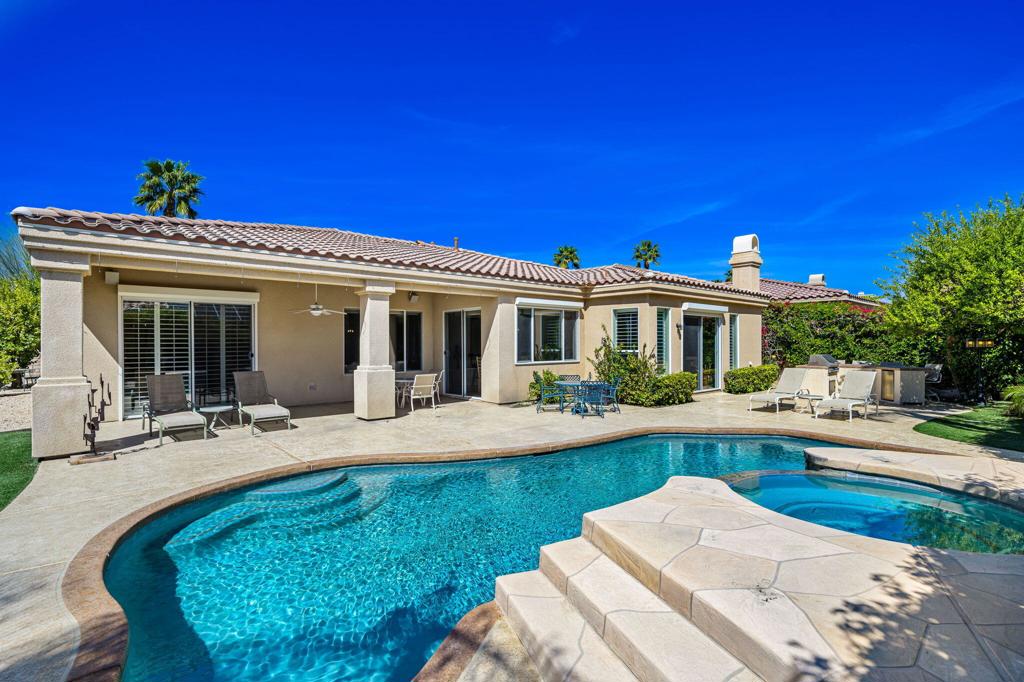 4 Hillcrest Drive
