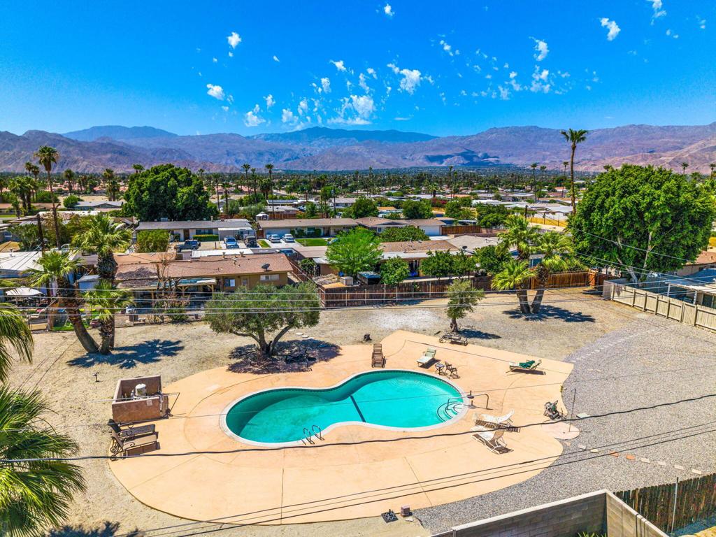 74561 Merle Drive