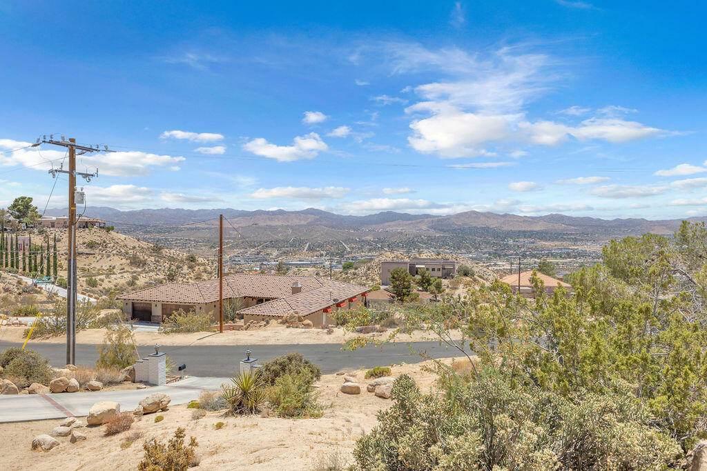 57494 Bandera Road